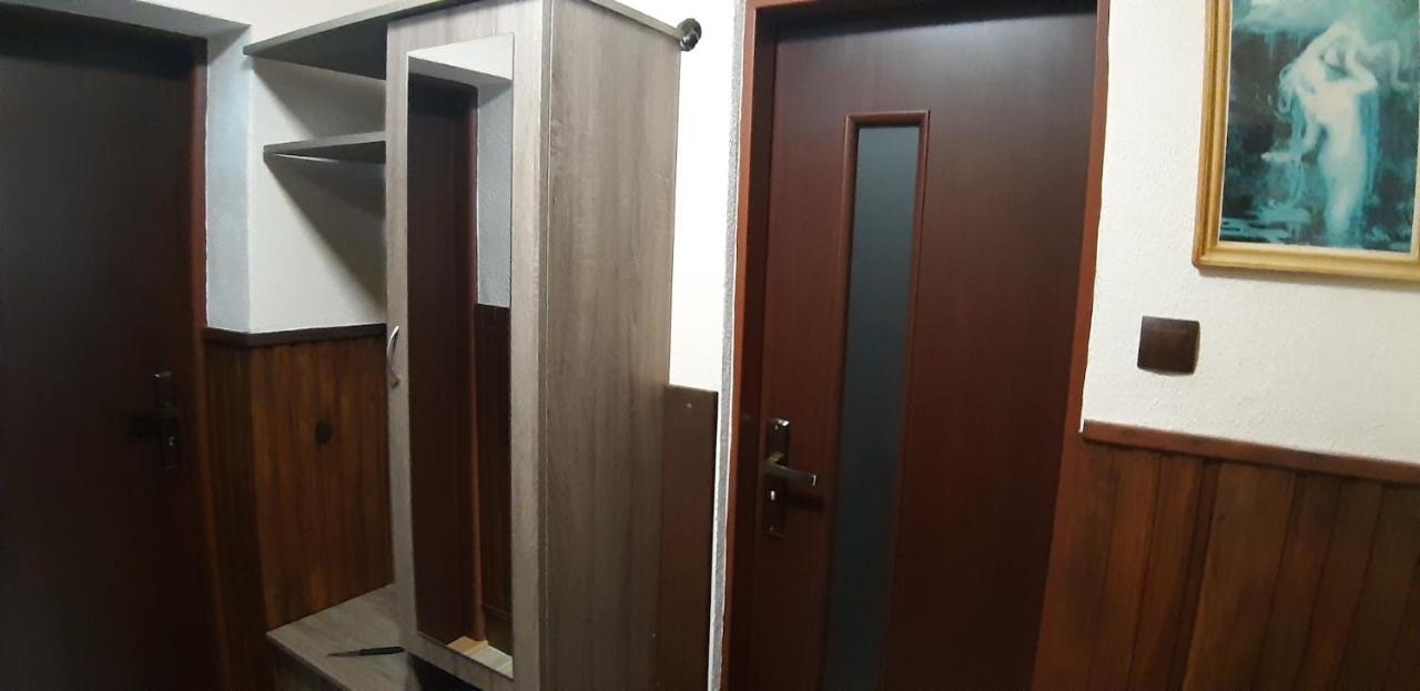 Max Apartment Liptovsky Mikulas Luaran gambar